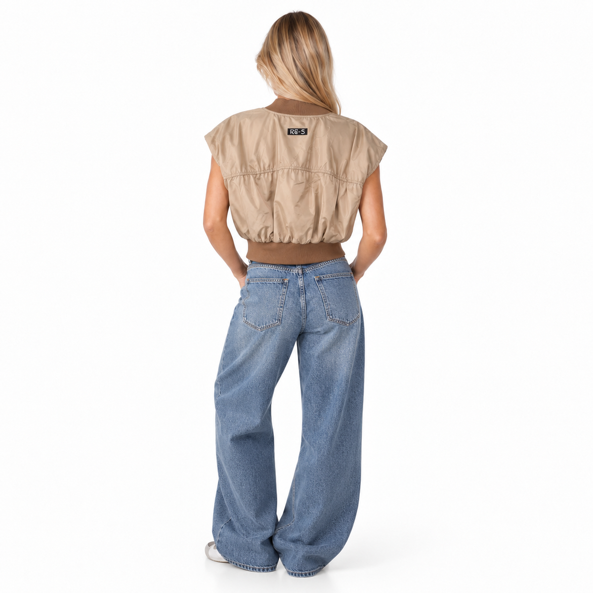 RE-SLEEVELESS BOMBER JACKET TAUPE (XS-M)